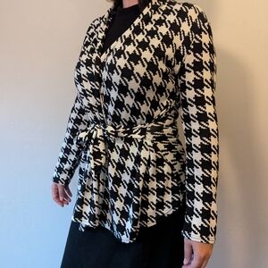 Long sleeve shirt with belt